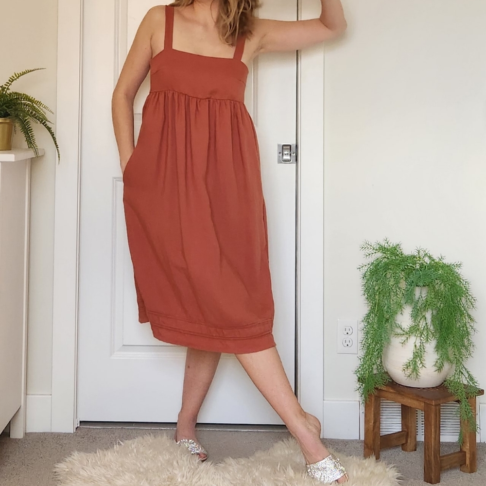 Knot sisters burnt orange midi babydoll dress with pockets size S EUC